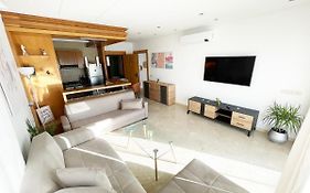 Peninsula Dar Bouazza Superbe appartement en résidence avec piscine activités
